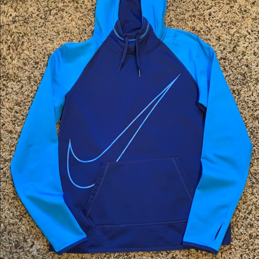Nike sweatshirt